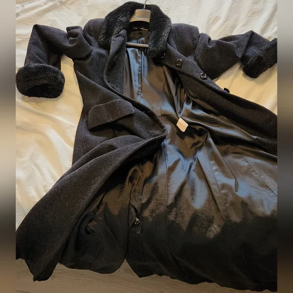 Wool Full-Length Winter Jacket - Picture 3 of 6